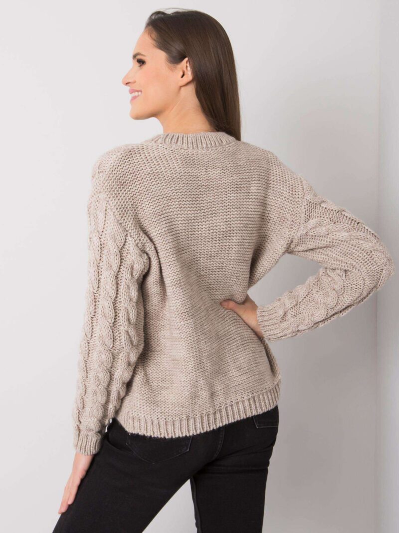 Beżowy sweter pleciony - obrazek 4