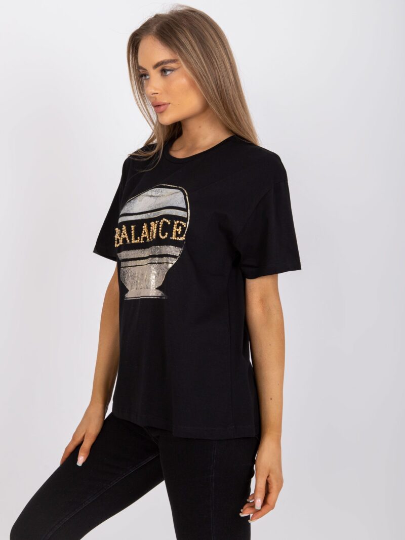 Czarny t-shirt z nadrukiem i krótkim rękawem - obrazek 4