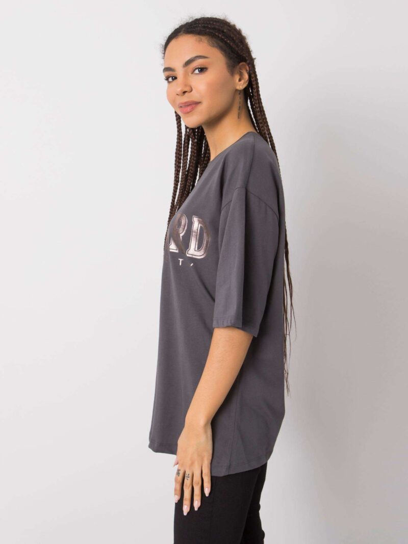 T-shirt oversize z nadrukiem - obrazek 2