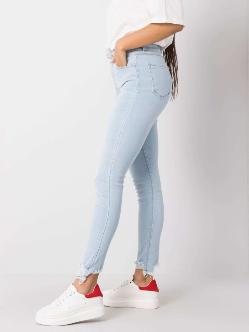 Jeansy skinny z przetarciami - obrazek 3