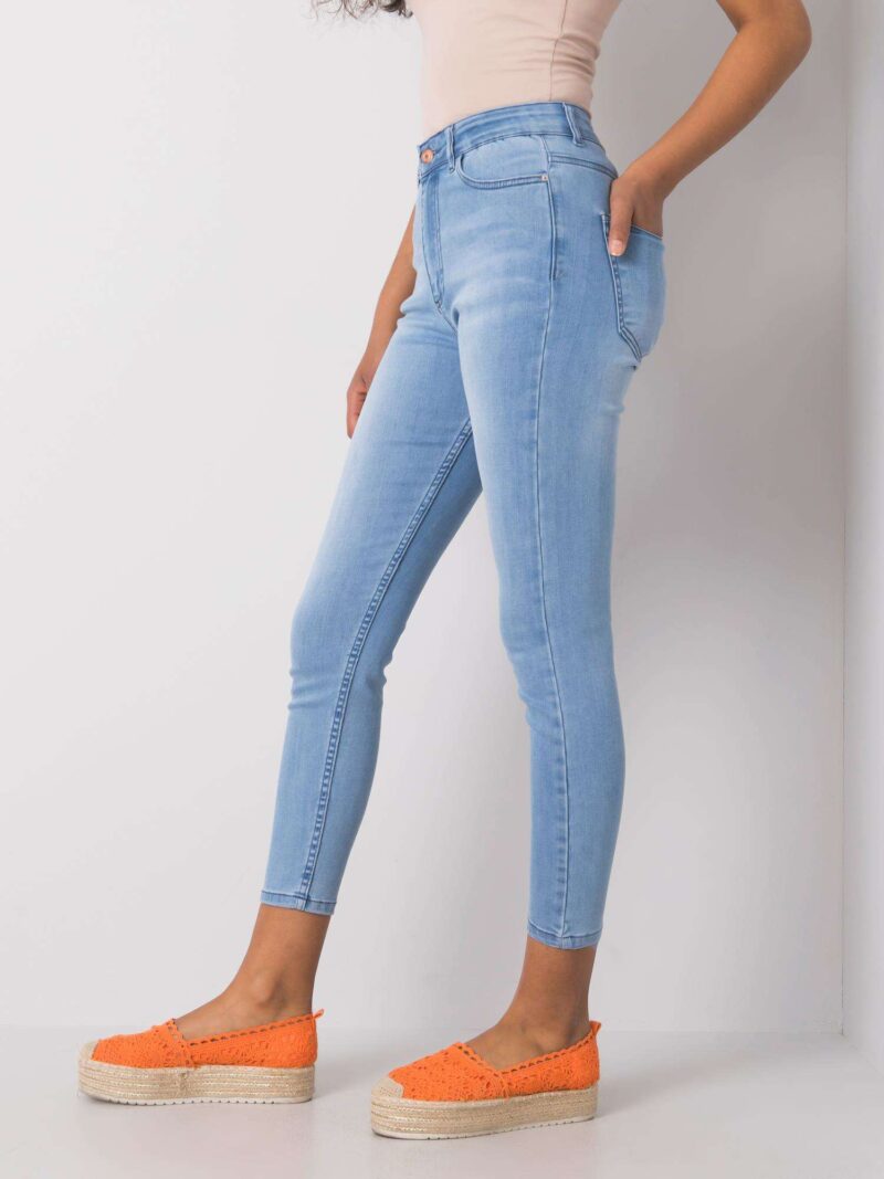 Błękitne jeansy skinny - obrazek 3