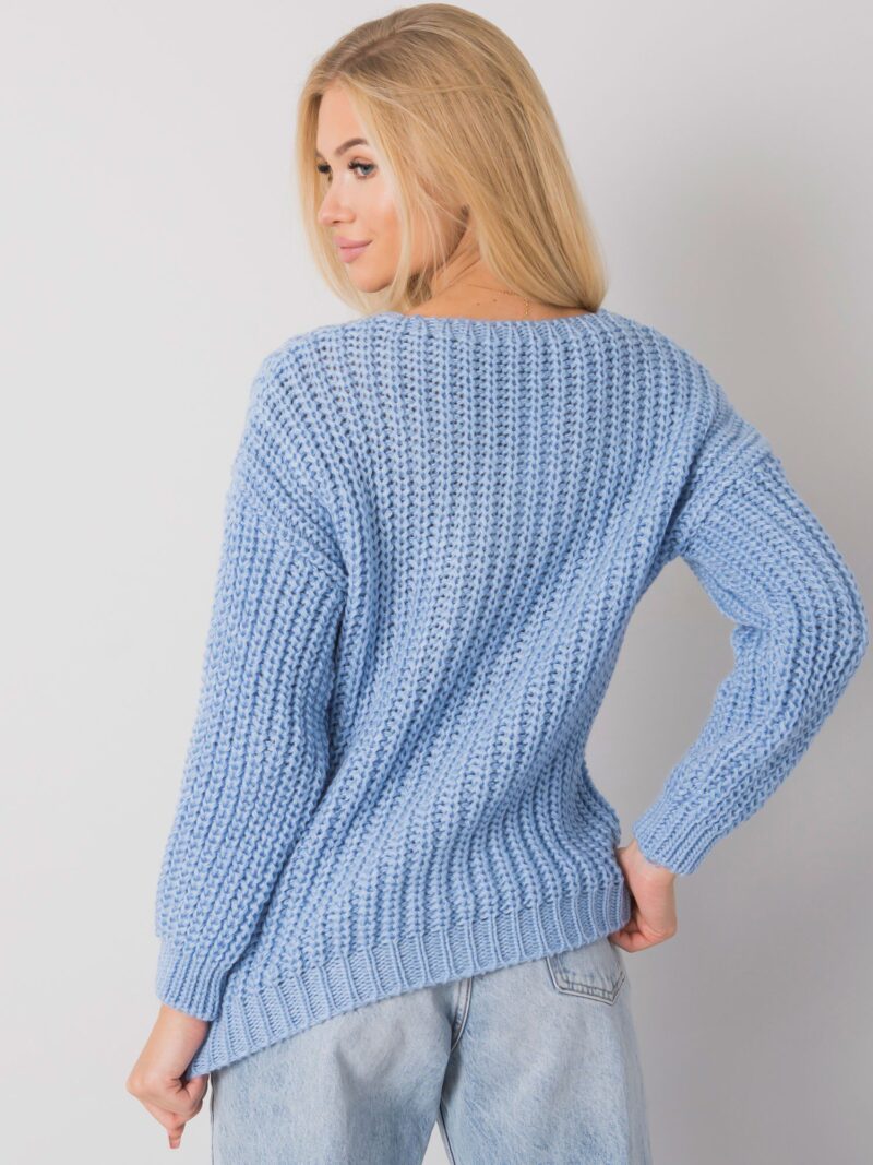 Błękitny klasyczny sweter oversize - obrazek 2