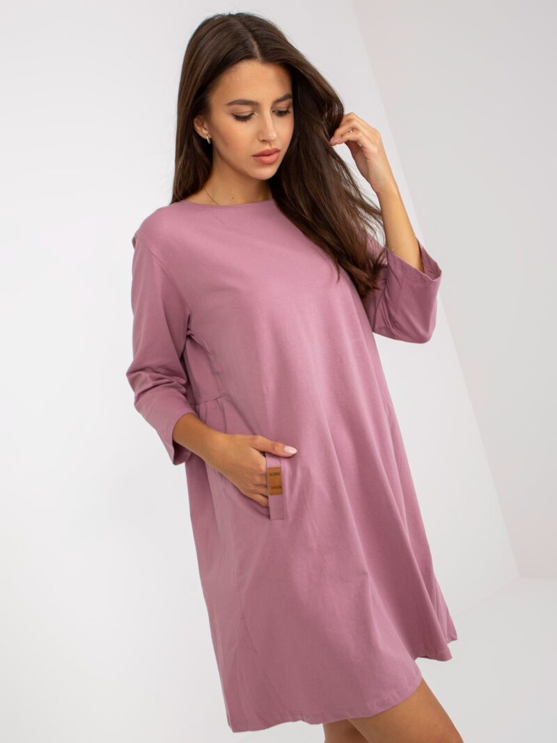 Różowa sukienka oversize - obrazek 3