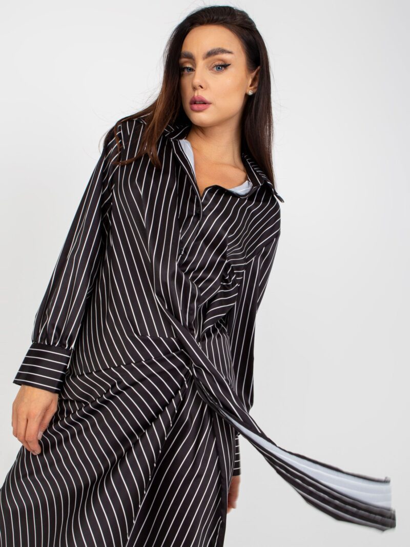 Czarna sukienka koszulowa oversize - obrazek 4