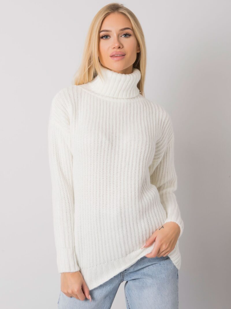 sweter ecru z golfem