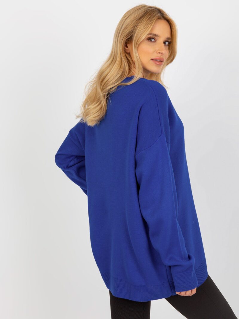 Niebieski sweter damski oversize - obrazek 3