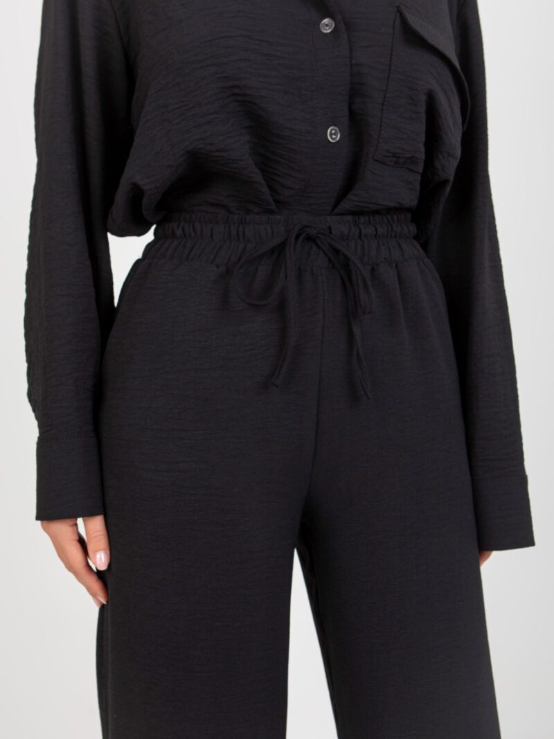 Czarne szerokie spodnie damskie high waist - obrazek 4