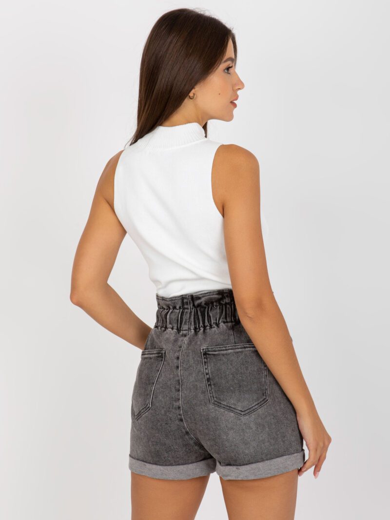 Szare damskie szorty jeansowe z wysokim stanem - obrazek 4
