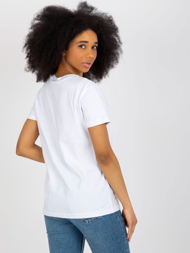 Biały t-shirt bawełniany z cekinami - obrazek 4