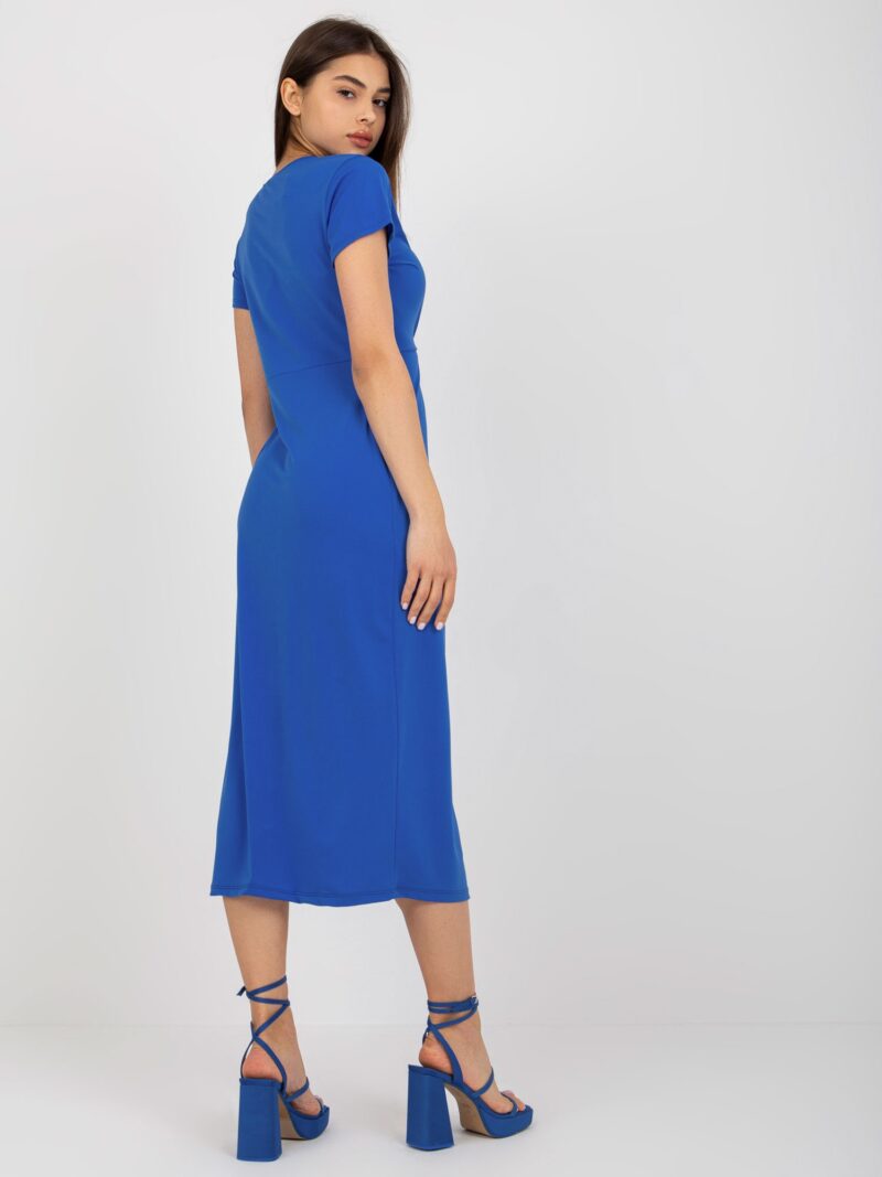 Niebieska elegancka sukienka z krótkim rękawem - obrazek 5