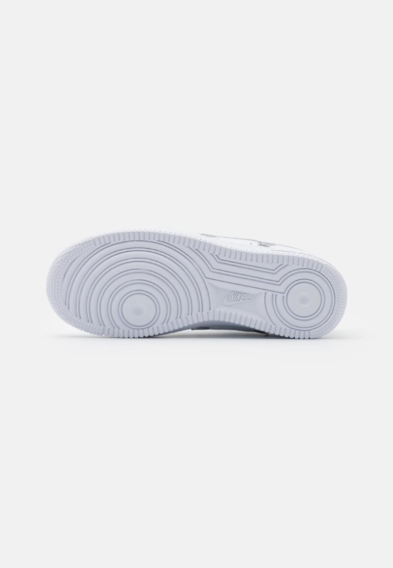 Buty Nike Air Force 1 Low 07 LX Białe - CT1990-100 - obrazek 5