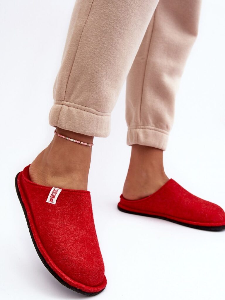 Kapcie Model Big Star KK276012 Red - Step in style
