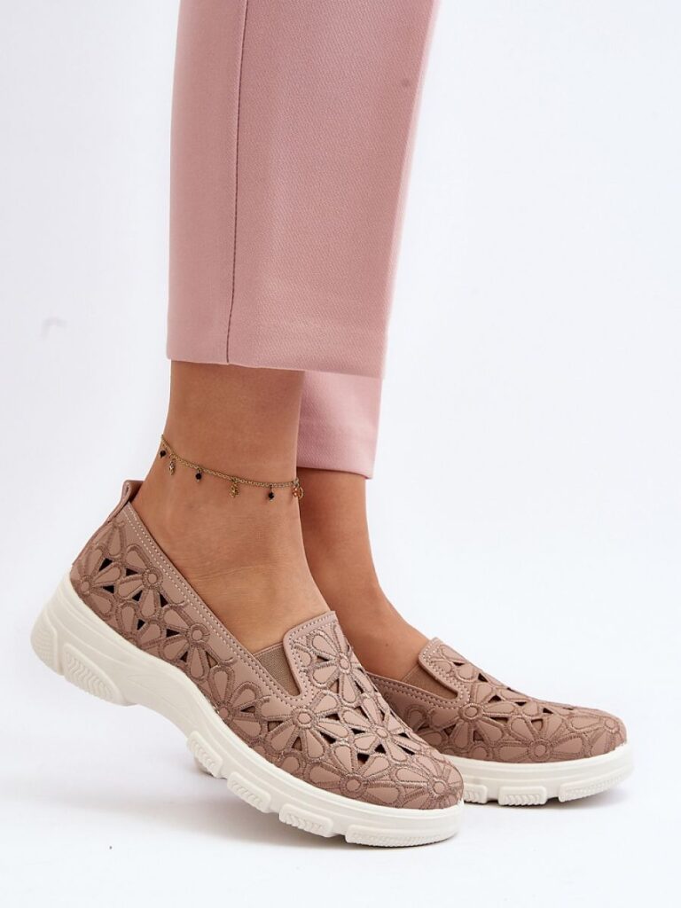 Półbuty Model Emilei 23PB02-5592 Pink - Step in style