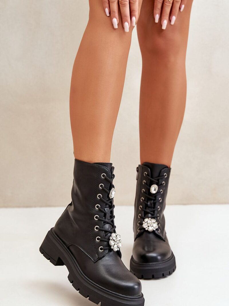 Workery Model Kristines LQ-122 Black - Step in style