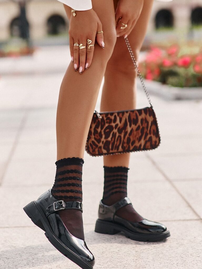 Półbuty Model Vinceza 62179 Black - Step in style