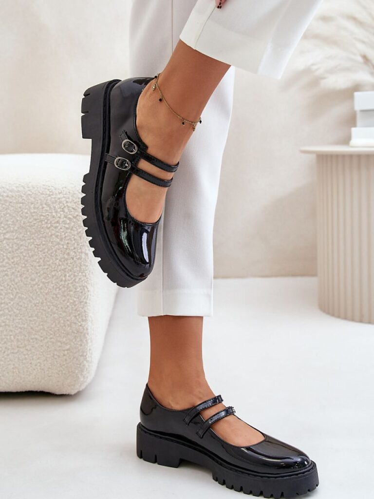 Półbuty Model Rialuna 1816-1 Black lakier - Step in style