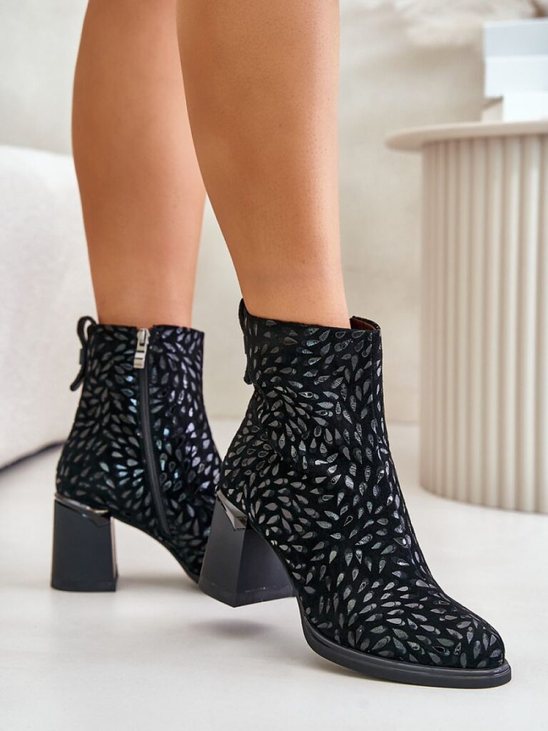 Botki Model DA CR42-192 Black - Step in style