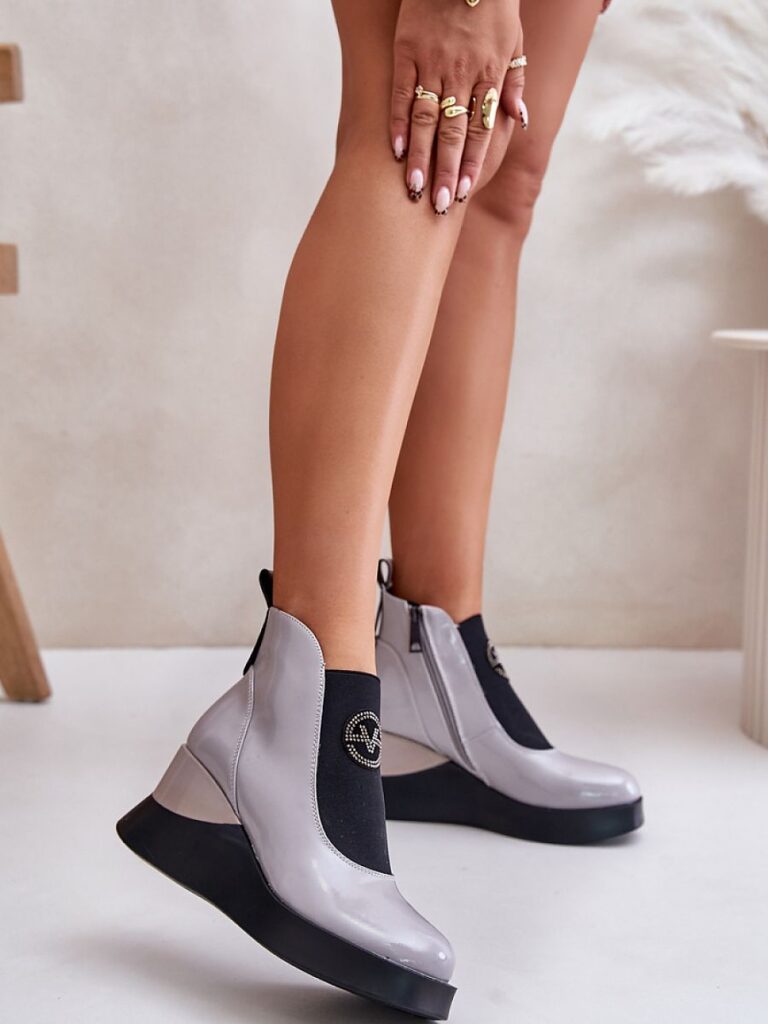 Botki Model Vinceza 66703 Grey Lakier - Step in style