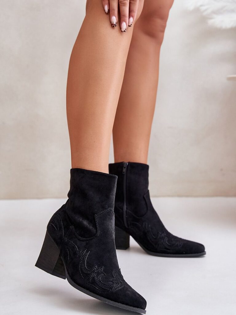 Botki Model Arabelline C-181 Black - Step in style