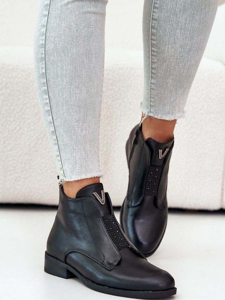 Botki Model S.Barski HY42-119 Black - Step in style