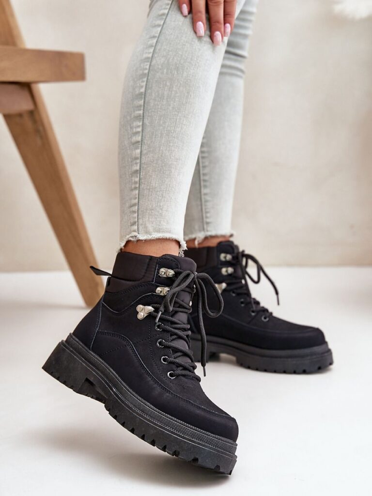 Trapery Model Rabaria 9078-PA-A Black - Step in style