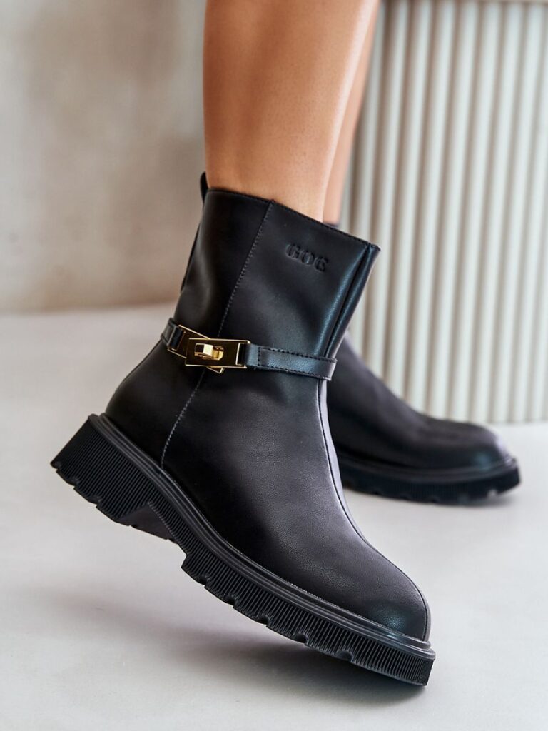 Botki Model Goe OO2N4150 Black - Step in style