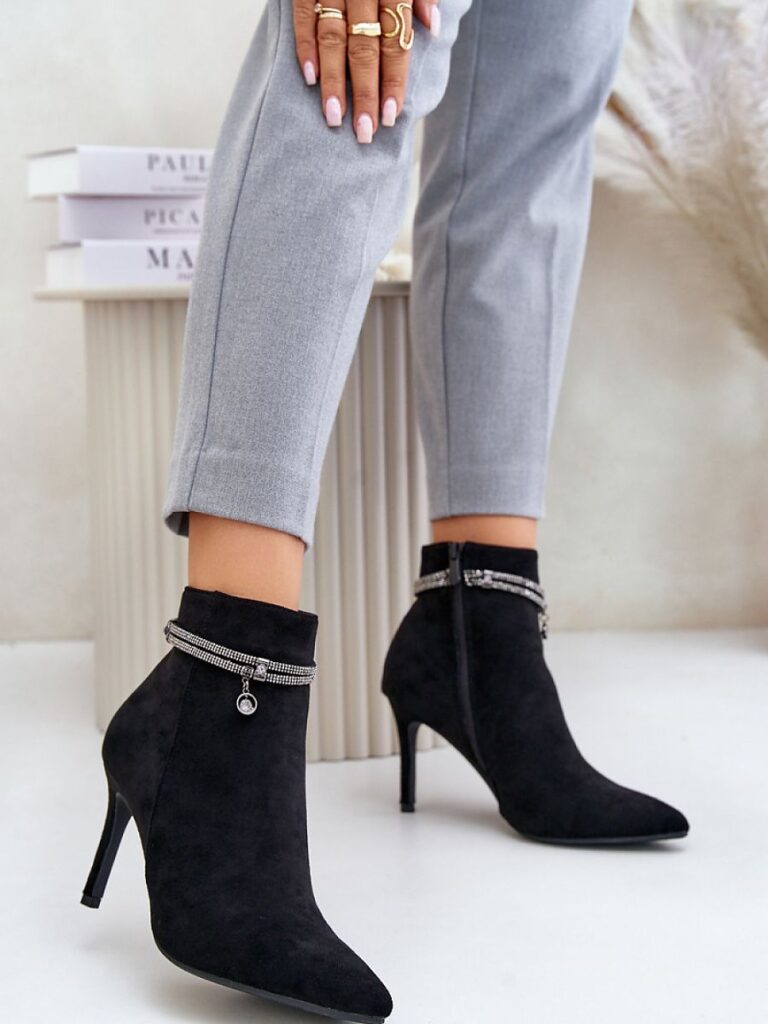 Botki Model Vinceza 16469 Black - Step in style