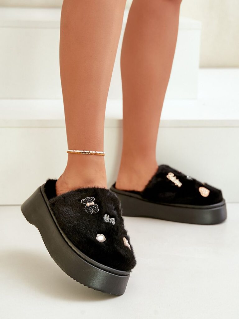 Kapcie Model Zintoria FA-225 Black - Step in style