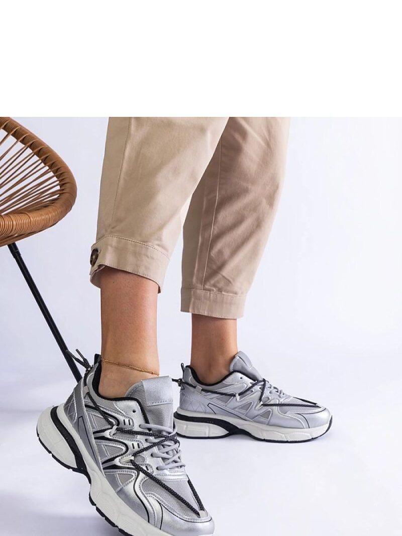 Srebrne damskie sneakersy na masywnej podeszwie Colunga - Solea - obrazek 2