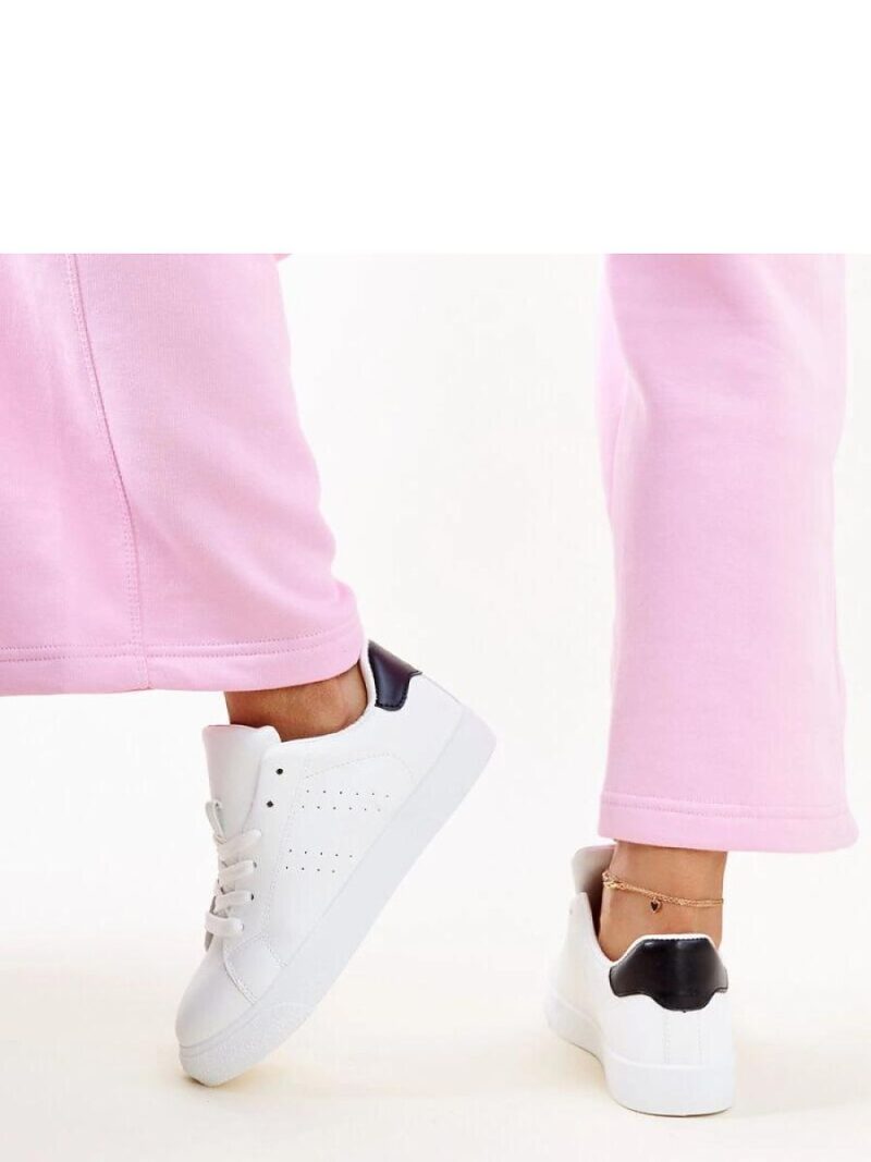 Biało-czarne sneakersy Akila - Solea - obrazek 4