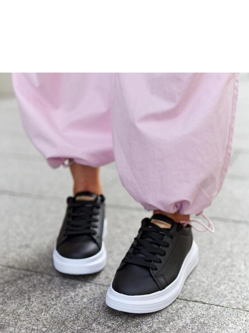 Czarne sneakersy na grubej podeszwie Ivalu - Solea - obrazek 3