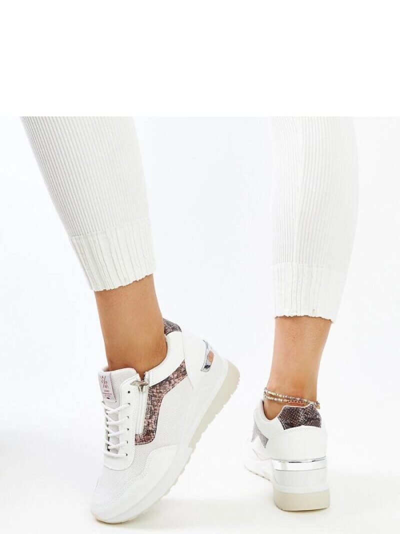 Białe sneakersy damskie  na koturnie CROSS JEANS - Solea - obrazek 4