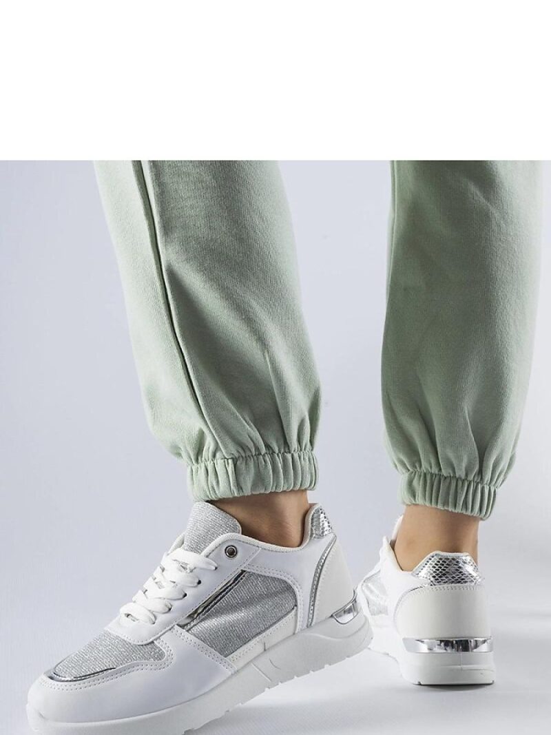 Białe sneakersy z ozdobną nitką Facondo - Solea - obrazek 3