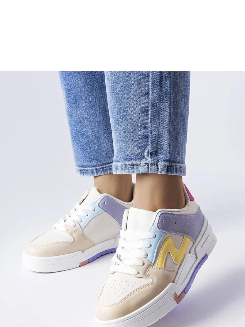 Beżowe buty na grubszej podeszwie Harter - Solea - obrazek 2