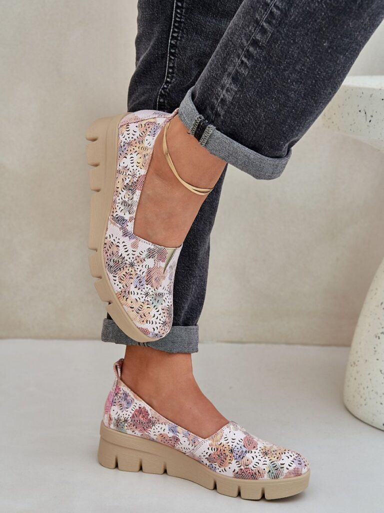 Półbuty Model Lisvia RMR23109D-7 Multicolor - Step in style