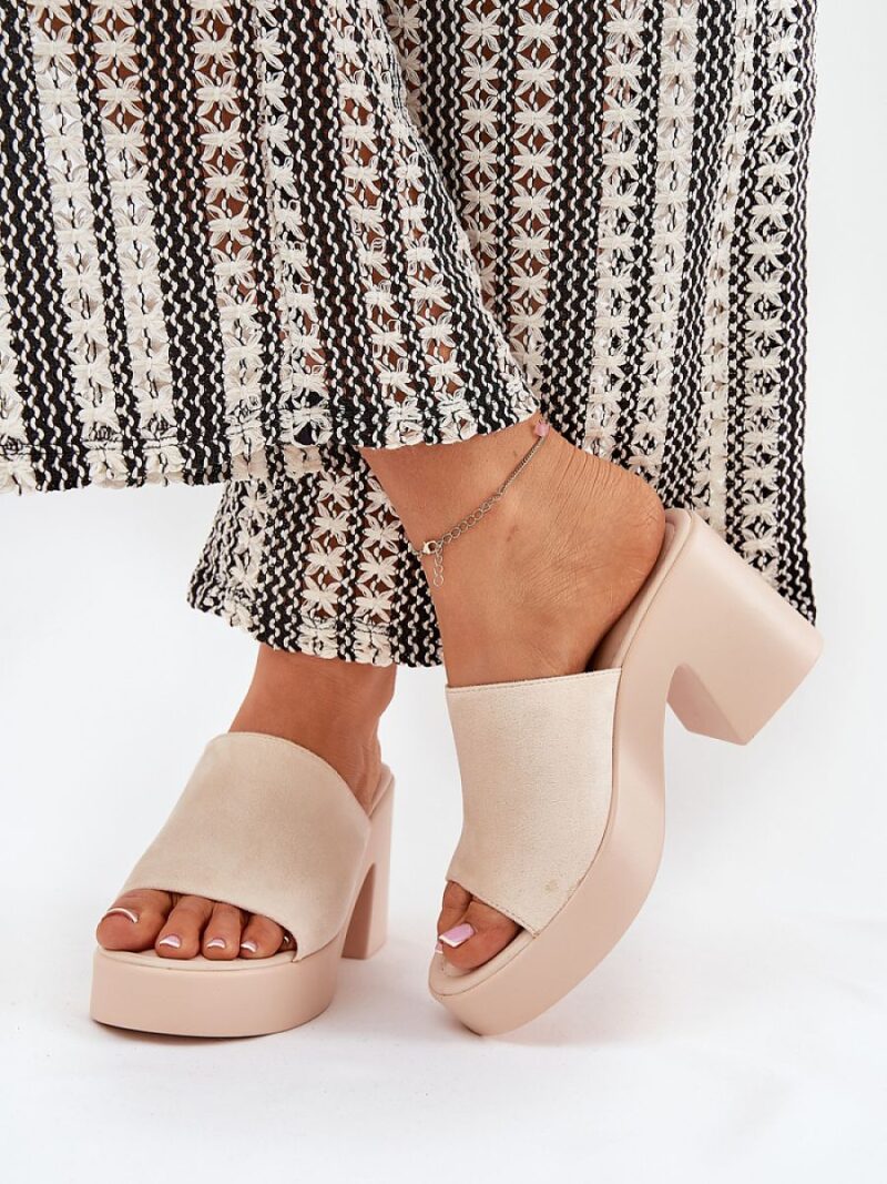 Sandał Klapki Model Omeisa 8338-273 Beige - Step in style