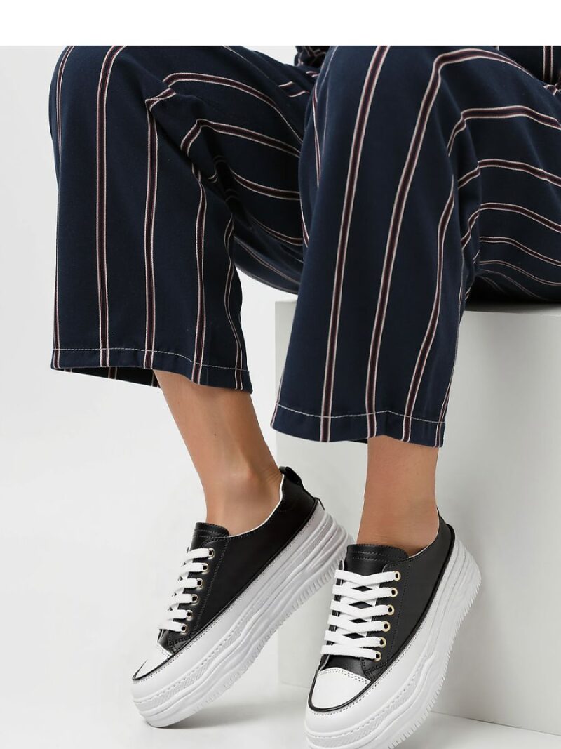 Damskie Sneakersy PLATFORMIA ? Black  White - Inello - obrazek 3