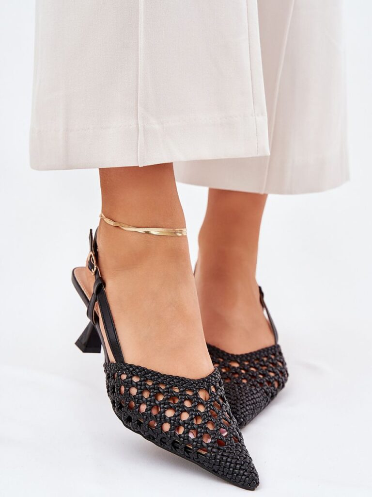 Szpilki Model Umirana 8338-302 Black - Step in style