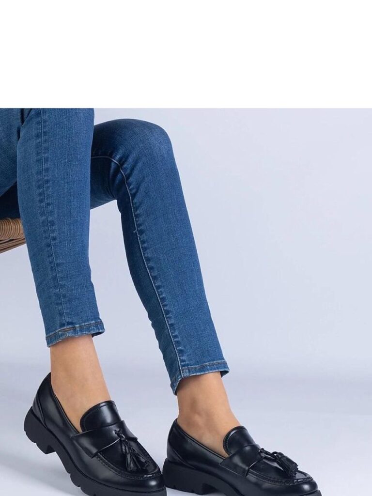 Półbuty Model Esitta 8718-1 Black - PRIMO