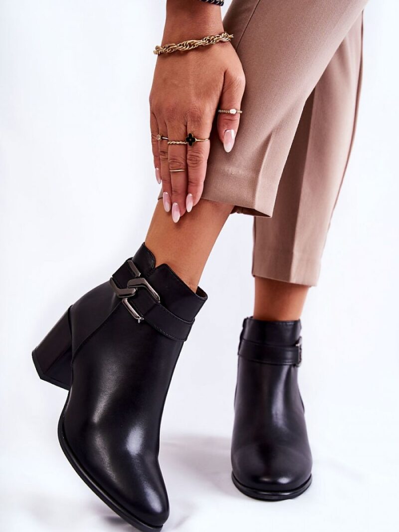 Botki Model Astrid BT604 Black - Step in style
