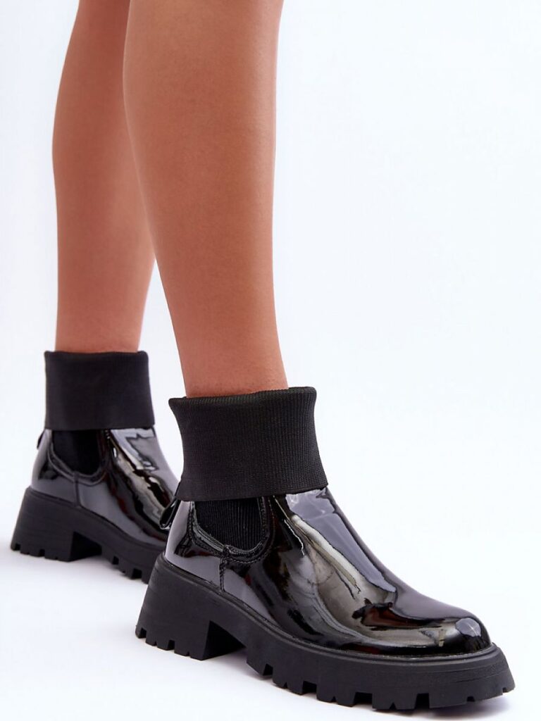Sztyblety Model Pavo DES925M Black Lakier - Step in style